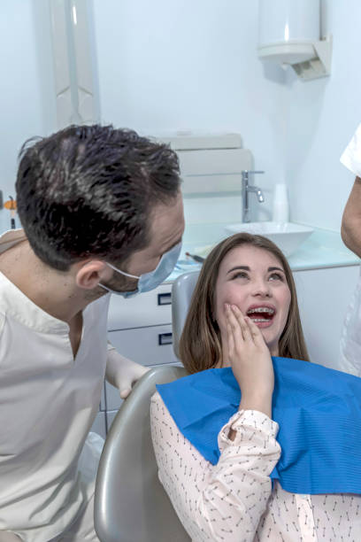 Best Weekend Emergency Dentist in Mount Hore, WI
